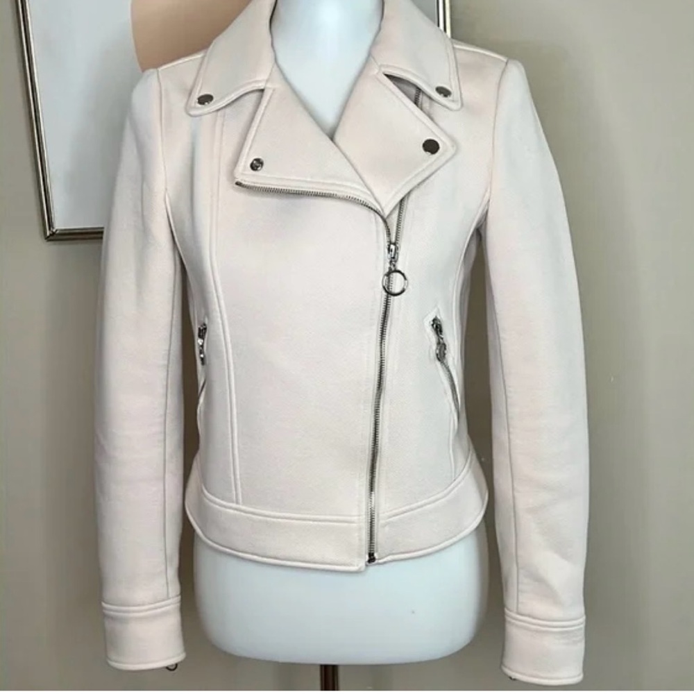 Ann Taylor women’s jacket size 2